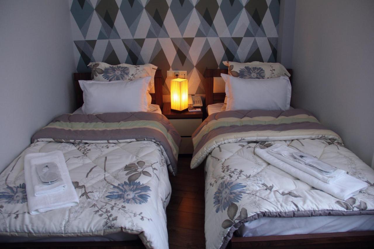 Moon Light Hotel Tbilisi Eksteriør bilde