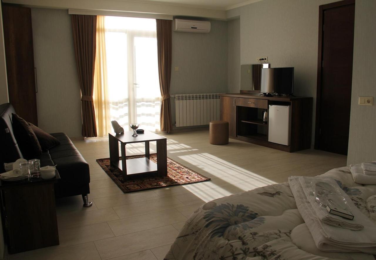 Moon Light Hotel Tbilisi Eksteriør bilde
