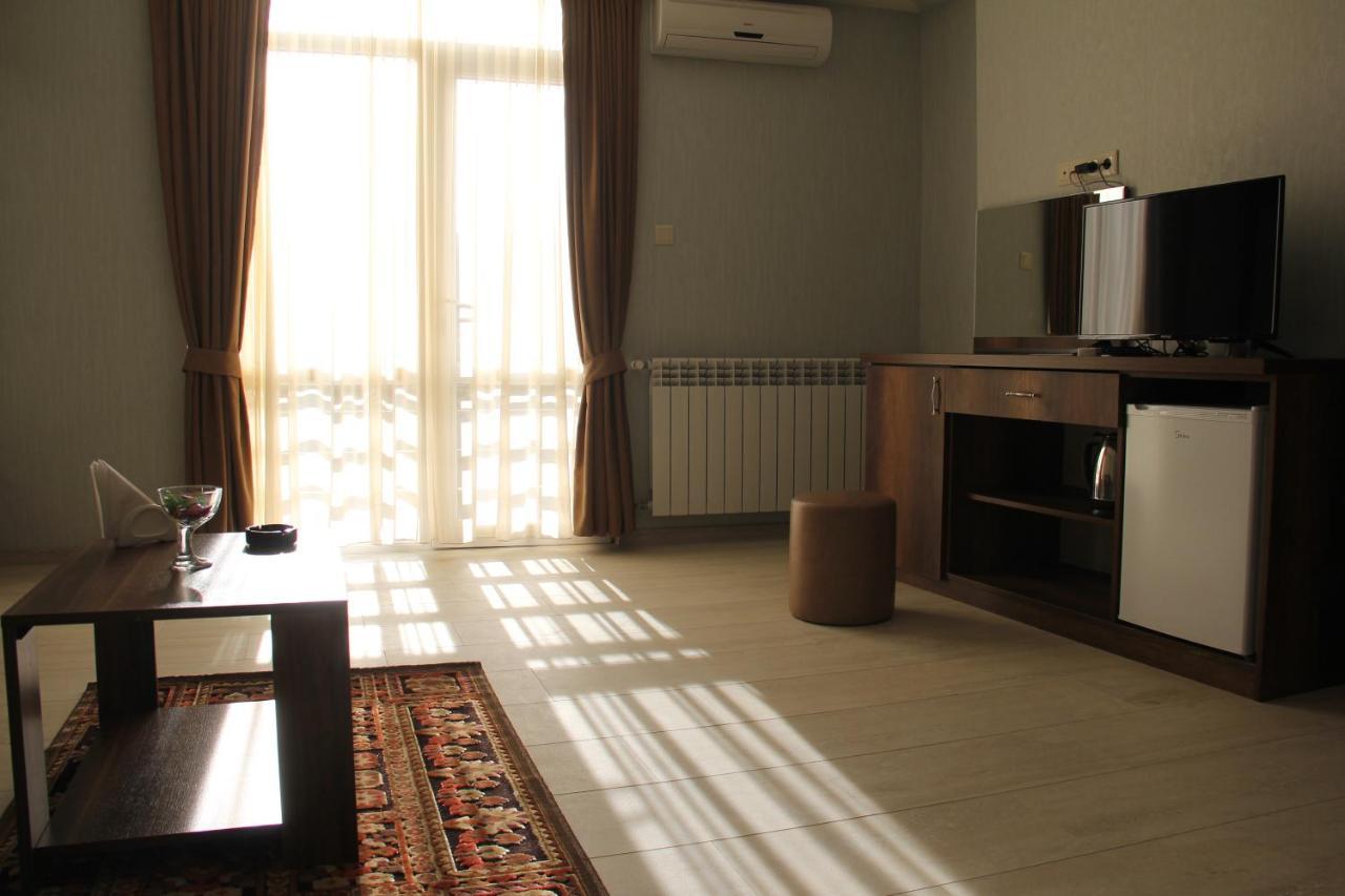 Moon Light Hotel Tbilisi Eksteriør bilde